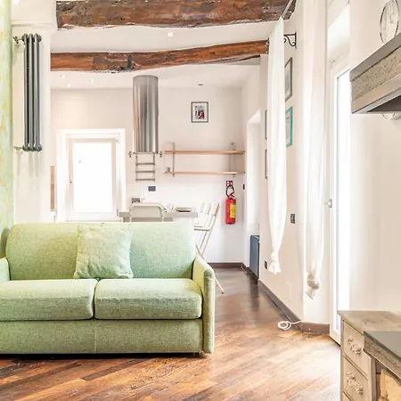 Guesthost - Il Poggiolo, Cozy In Marola