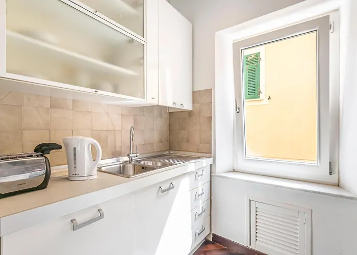 Апартаменты Guesthost - Il Poggiolo, Cozy In Marola *