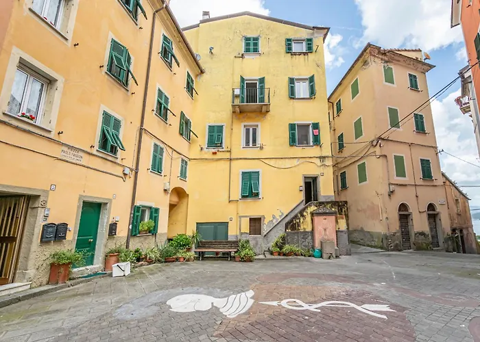 Апартаменты Guesthost - Il Poggiolo, Cozy In Marola